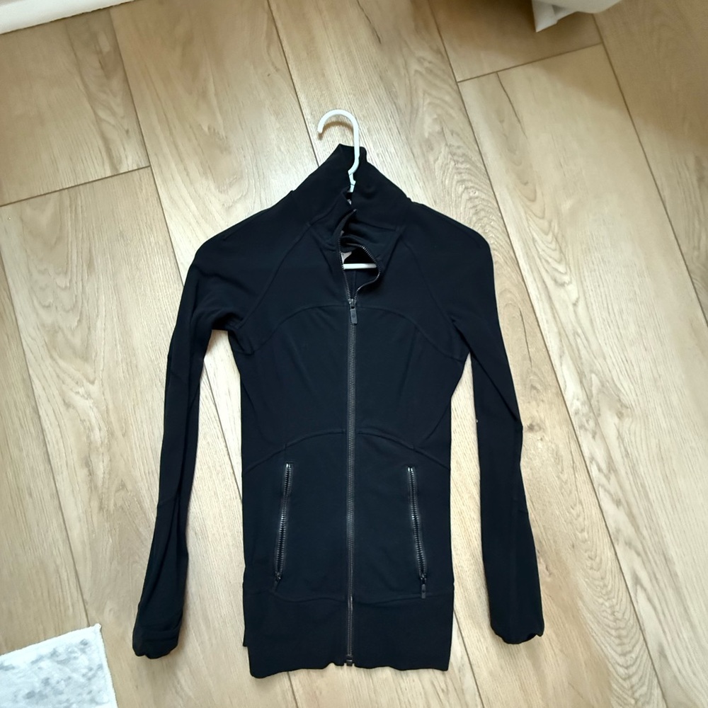 Lululemon Black Zip-Up Jacket